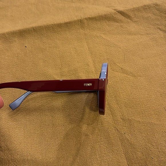 Fendi Women’s Sunglasses - Picture 4 of 6